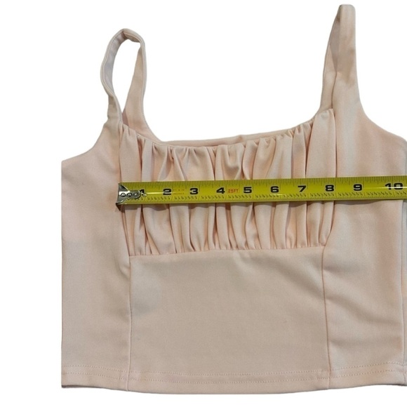 Light Pink Women's Ruched Sleeveless Cropped Cami Size Small - Picture 6 of 10